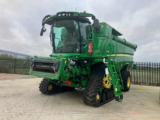 John Deere S790