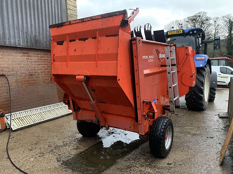 Kuhn USED Kuhn Primor 3560 Bale Shredder/ Feeder For Sale
