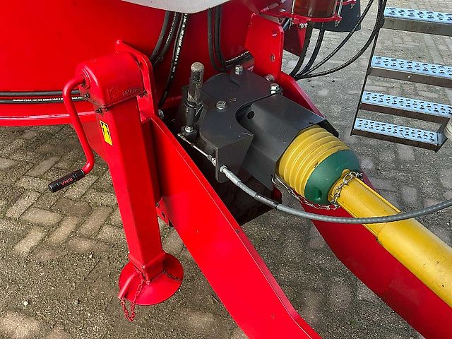 Peecon Biga Topliner 16m3 VMT-160