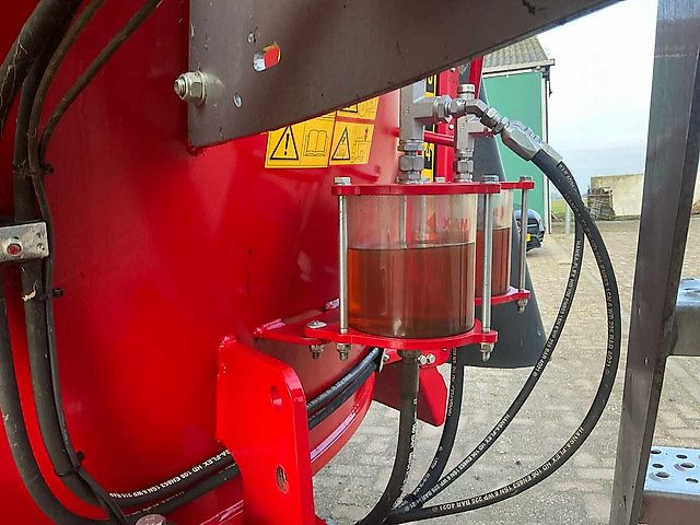 Peecon Biga Topliner 16m3 VMT-160