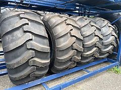 Mitas 500/45-20 Mitas TI-12 160A8 demo op Develon wiel 221-275-8 ET0 Grijs