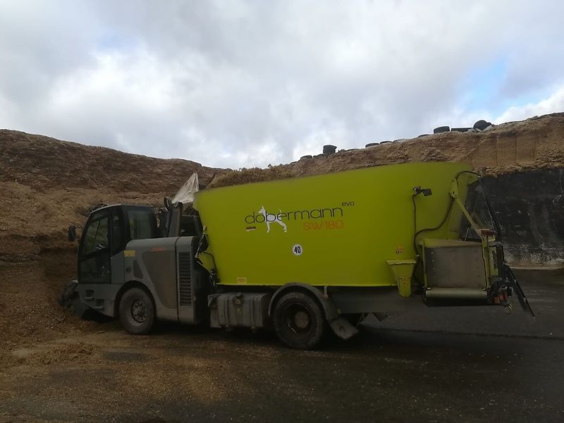 Storti DOBERMANN SVA 180