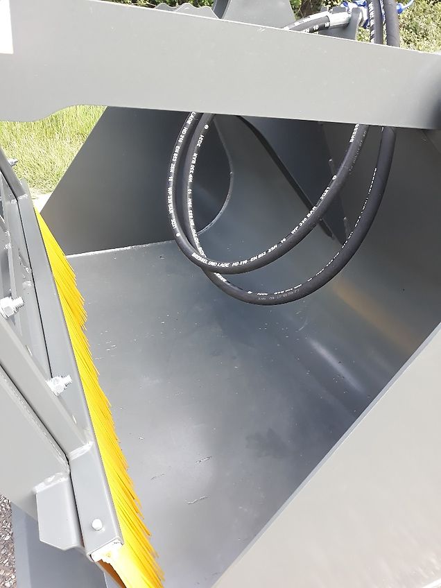 Bressel und Lade Sammelschaufel L88