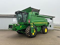 John Deere T660