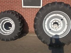 Michelin 14.9R28/18.4R38 set wielen pasend op Case maxxum steyr profi