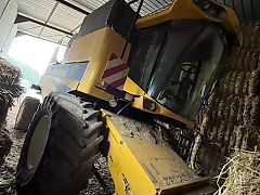 New Holland csx 7070