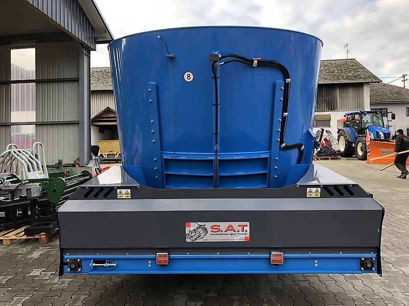 Euromilk Futtermischwagen Rino FX 1000-Vollausstattung