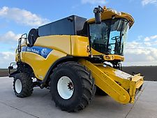 New Holland CX 8080 New Holland CX 8080