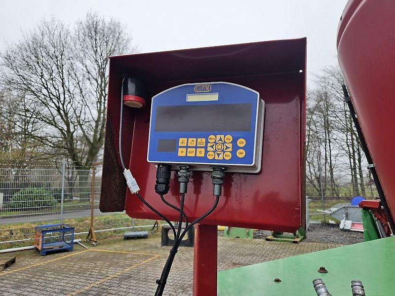 Strautmann VERTI-MIX 1251