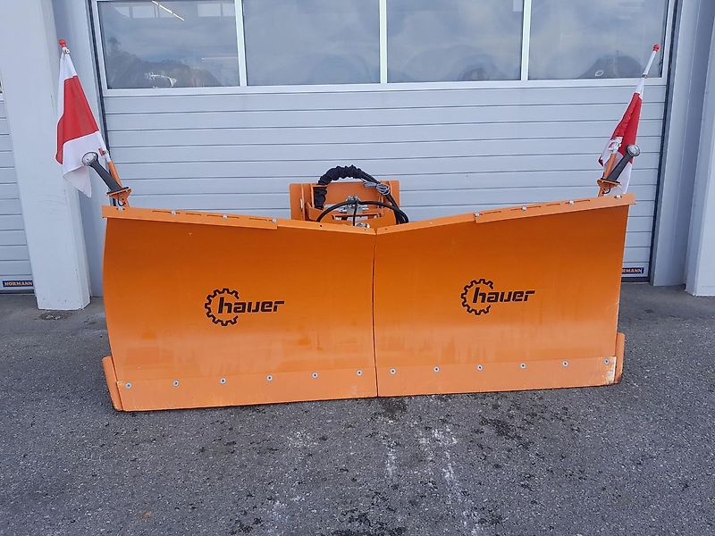 Hauer SRS-2L 2600 Schneepflug