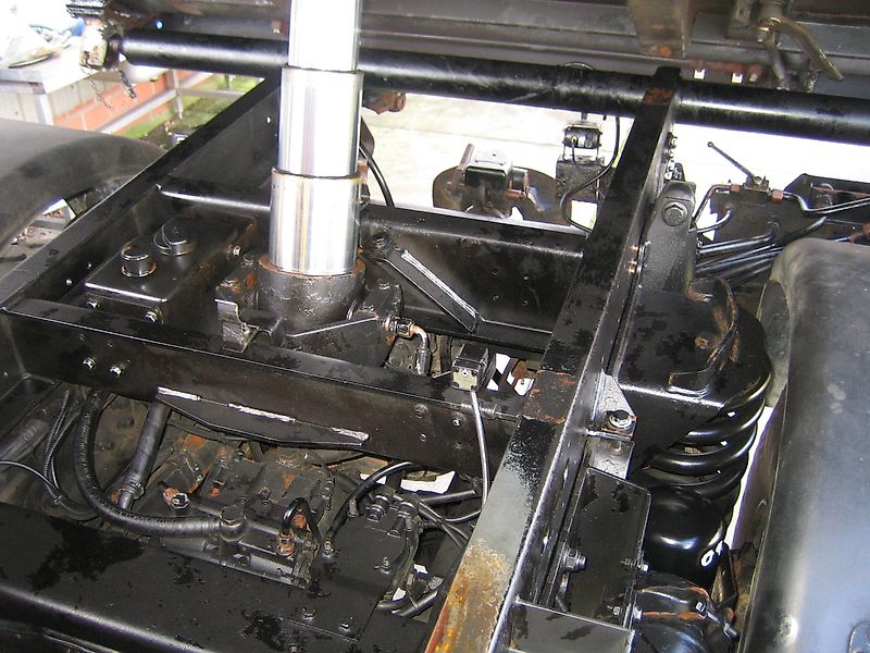 Mercedes-Benz U 400 Bluetec 5, 175kW/238PS, Hydrostat und Wechsellenkung, Getriebe u. Kupplung neu