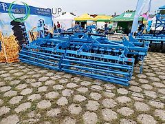 Agristal Brona talerzowa składana hydraulicznie 4,5 m BTH