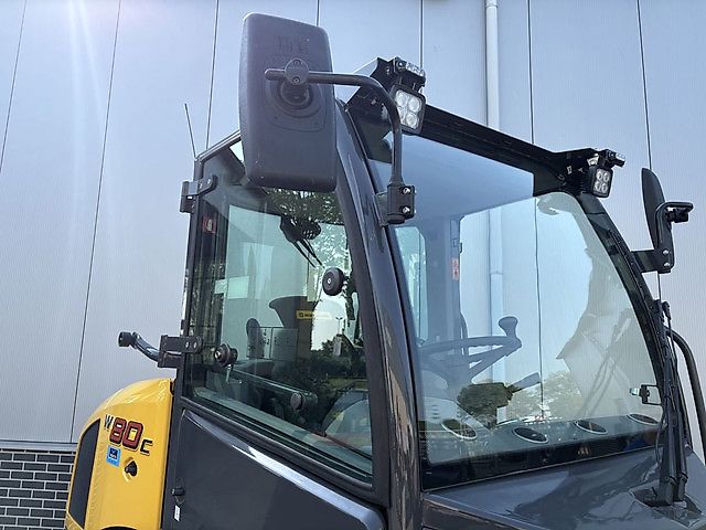 New Holland W80C LONG REACH SHOVEL (DEMO)