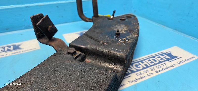 New Holland LB110 (Spare part/Reservedel/Ersatzteil)