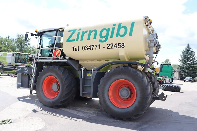 Claas XERION 3800 SADDLE TRAC+SGT