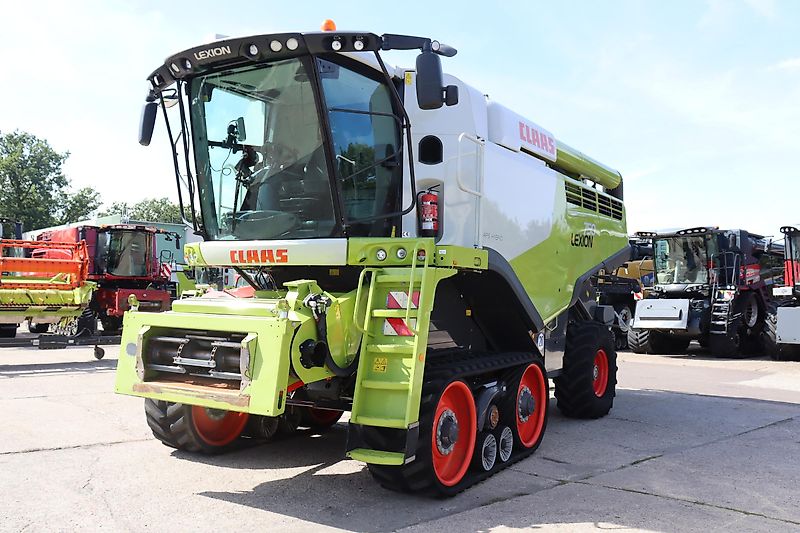 Used Harvesters for sale - tractorpool.com