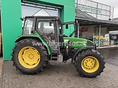 John Deere 3300 X
