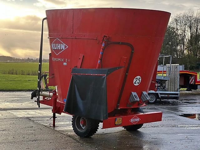 Kuhn EuroMix I Eurom170 12 m3 mengwagen