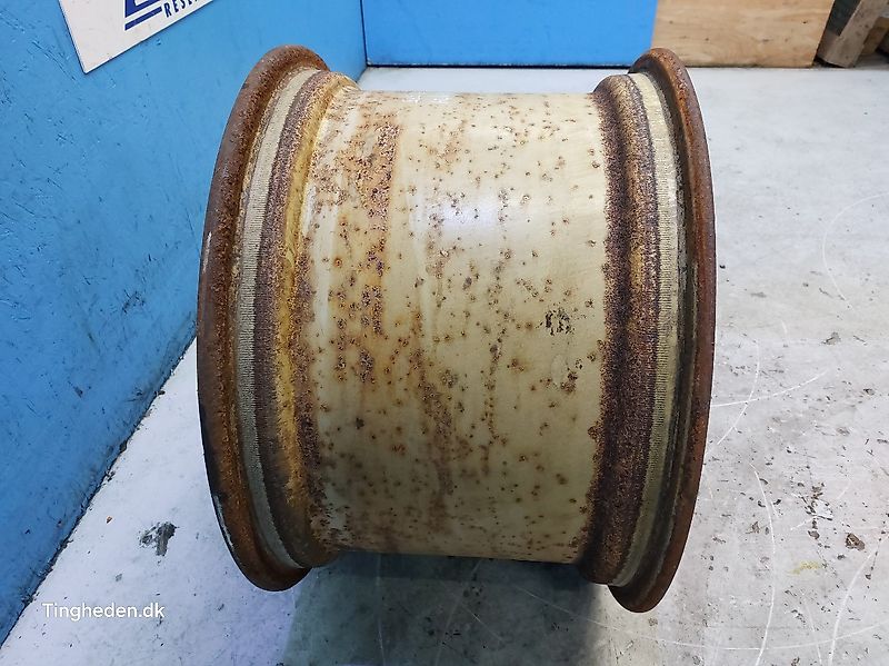 New Holland 24" W15Lx24 (Spare part/Reservedel/Ersatzteil)