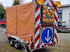 Mersch VZ 616 Absperrtafel FAT Nissen Horizont Verkehrsleittafel Verkehrsleitanhänger Verkehrssicherungsanhänger Leitanhänger