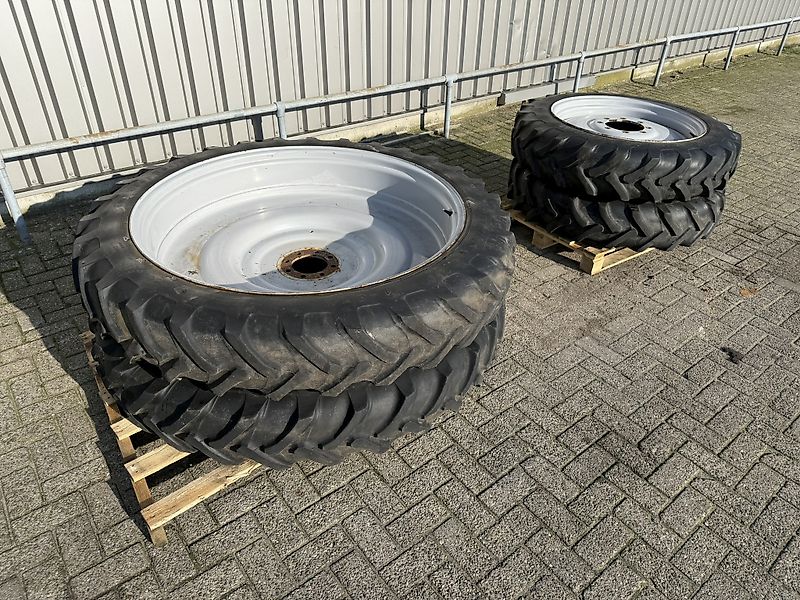 Alliance 270/95R48 + 270/95R32 cultuurwielen