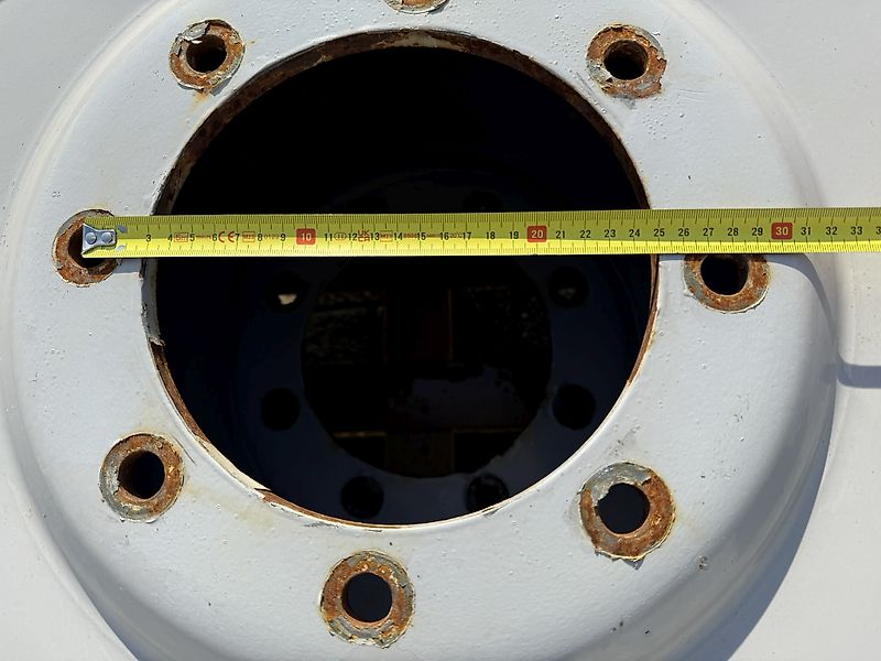 Alliance 270/95R48 + 270/95R32 cultuurwielen