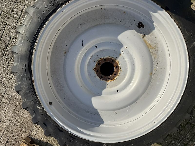 Alliance 270/95R48 + 270/95R32 cultuurwielen