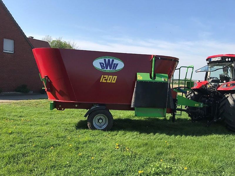 BvL Futtermischwagen 20 - 30 cb