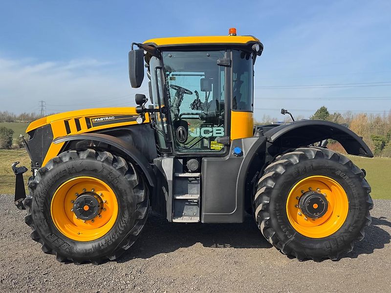 JCB 4220 Stage 5 c/w Warranty