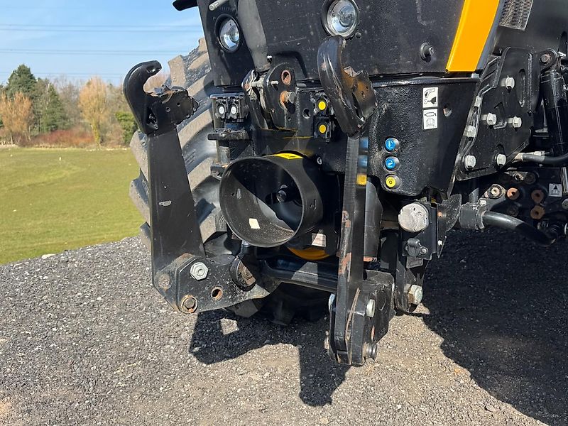 JCB 4220 Stage 5 c/w Warranty