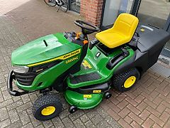 John Deere X167R