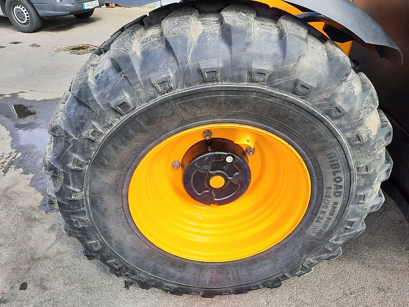 JCB 536-95 Agri Xtra Q-Fit