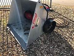 Fliegl Einfutterschaufel beidseitiger Austrag möglich 1500 mm Merlo Aufnahme