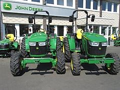 John Deere 4066M