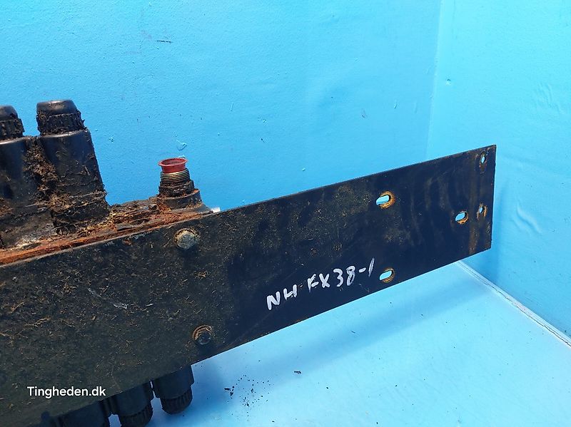 New Holland FX38 (Spare part/Reservedel/Ersatzteil)