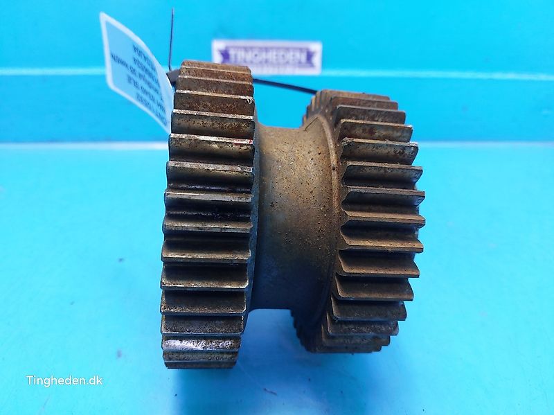 New Holland 8340 (Spare part/Reservedel/Ersatzteil)