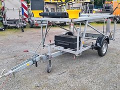 Nissen Fahrbare Vorwarntafel Typ VLT 1-08-70 Verkehrsleittafel Verkehrsleitanhänger Verkehrssicherungsanhänger Leitanhänger Leittafel Absperrtafel FAT