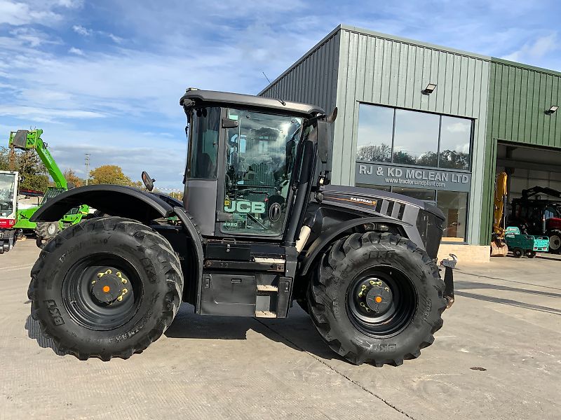 JCB 4220 Fastrac Tractor (ST24887)