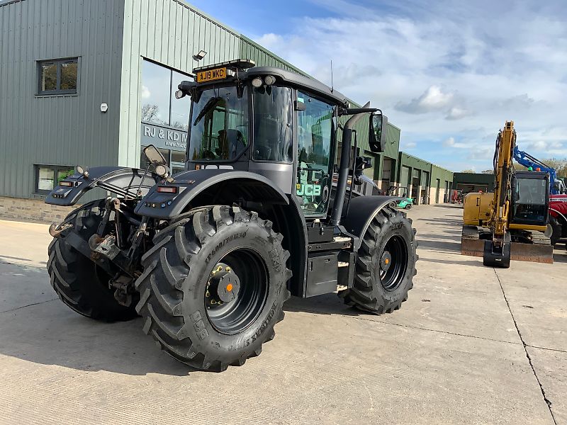 JCB 4220 Fastrac Tractor (ST24887)