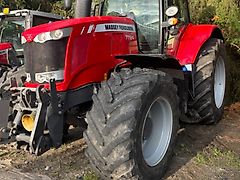 Massey Ferguson 7724