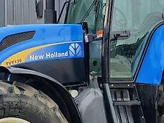 New Holland TVT 135 | TVT 145 | TVT 155 | TVT 170 | TVT 190 | TVT 195 - Rozdzielacz (Części zamienne)