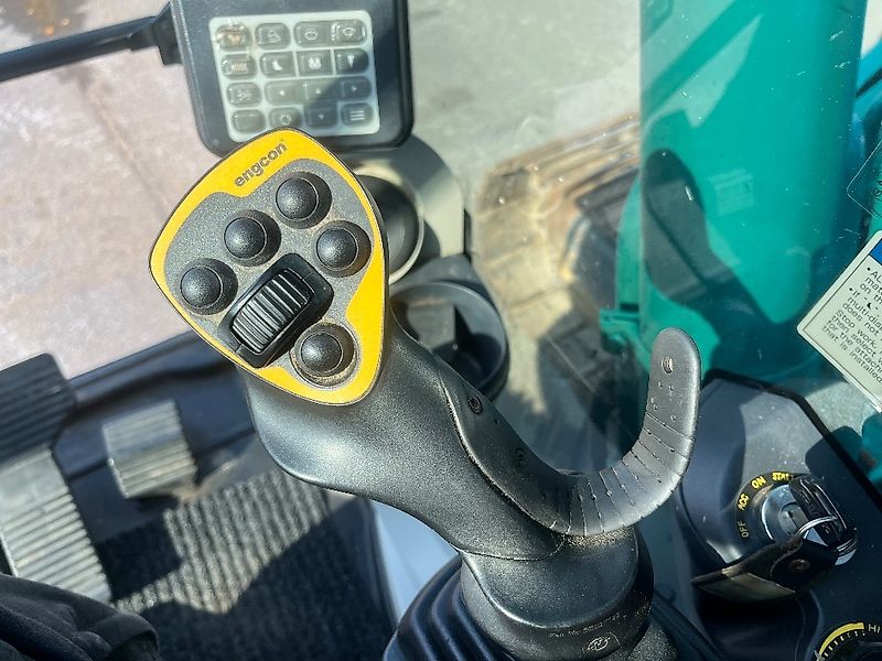 Kobelco SK 230 SR LC / Engcon, Kauha, Rasvari