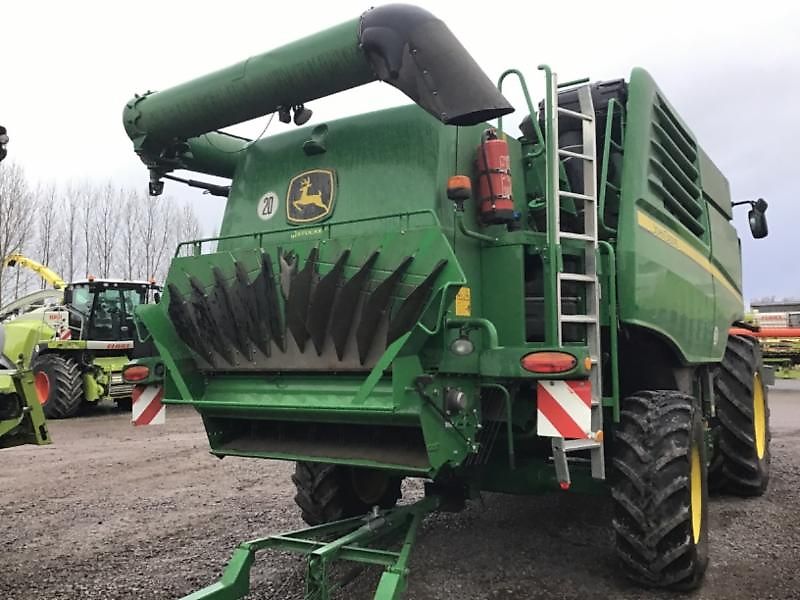 John Deere T 660 i