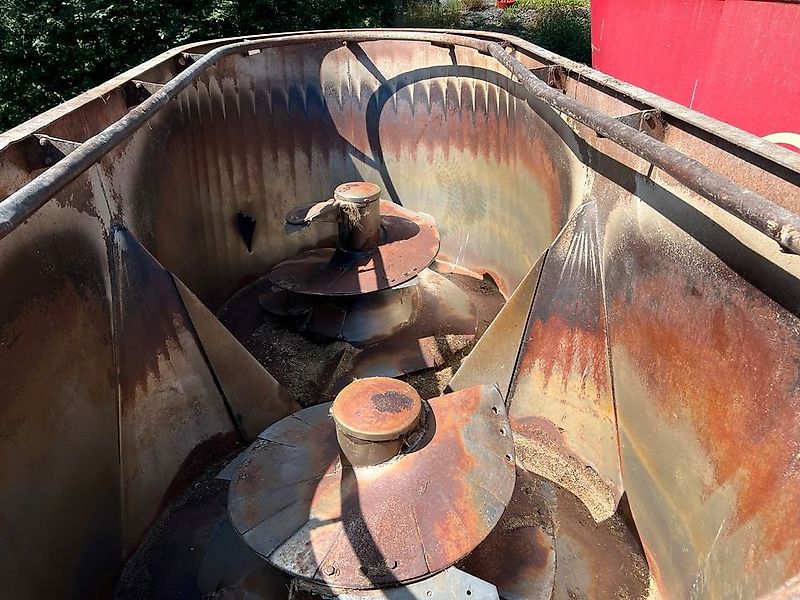 Futtermischwagen Siloking Mayer VM 16 Duo