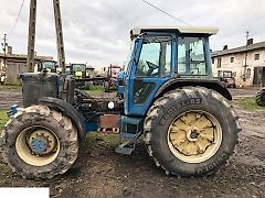 Ford New Holland 8730 - Zwolnica - Zwrotnica - Półoś - Skrzynia - Silnik - Siłowniki (Części zamienne)