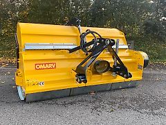 Omarv Mulcher mit Sammelwanne Schlegelmulcher Grasshopper