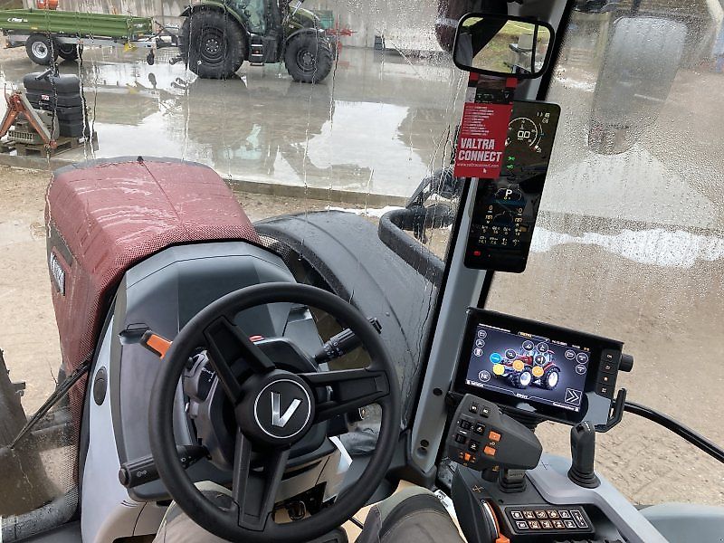 Valtra T 235 D