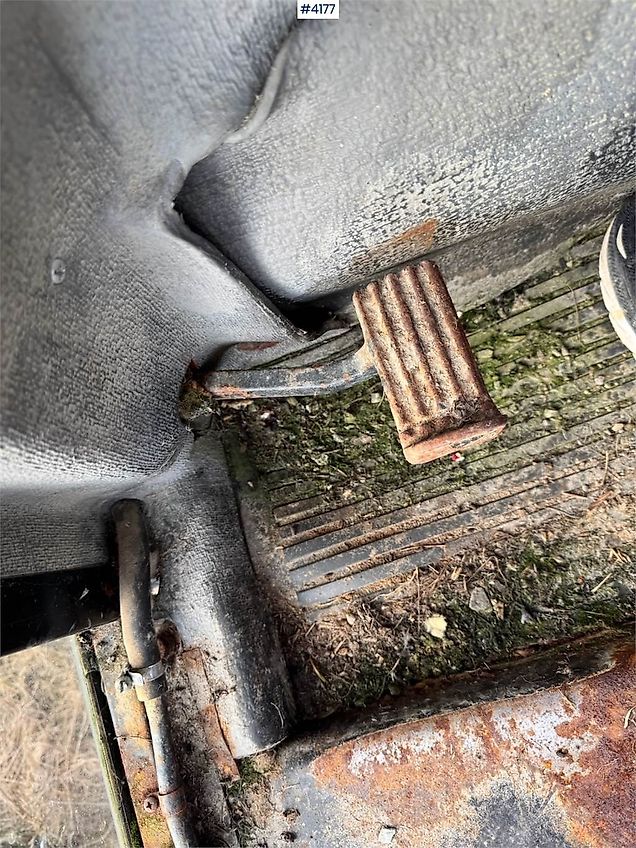 Case International 685