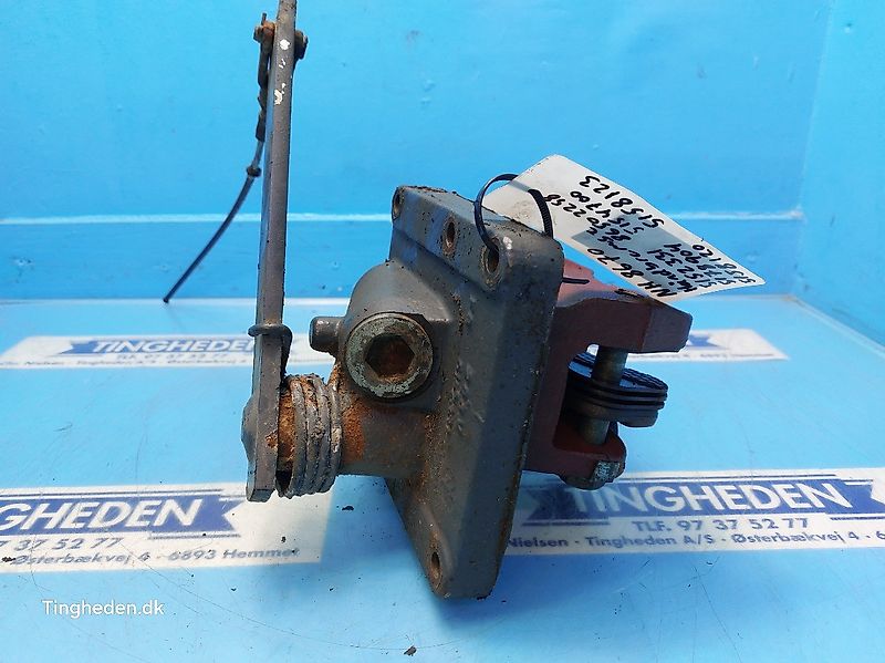 New Holland 8670 (Spare part/Reservedel/Ersatzteil)