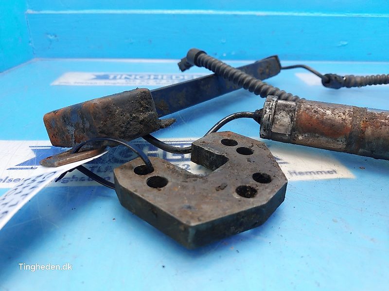 New Holland TM 140 (Spare part/Reservedel/Ersatzteil)